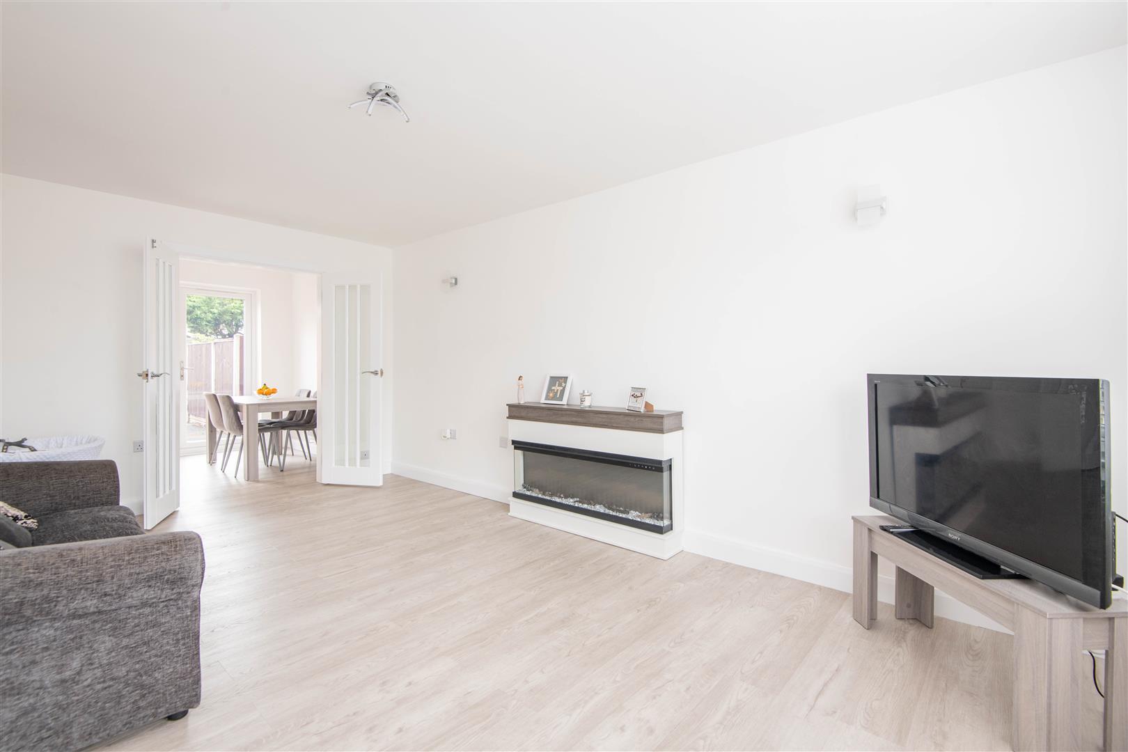 3 bed property in Hawkswood, Chorley